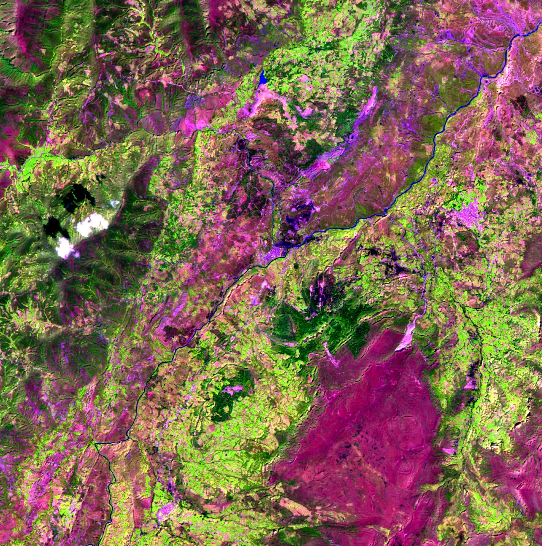 Imagen satelital Sentinel-2 · Cuenca minera de hierro y carbón, Boyacá, Colombia · SWIR 1,6 µm / NIR / rojo (B11, B08, B04), percentiles 2–98